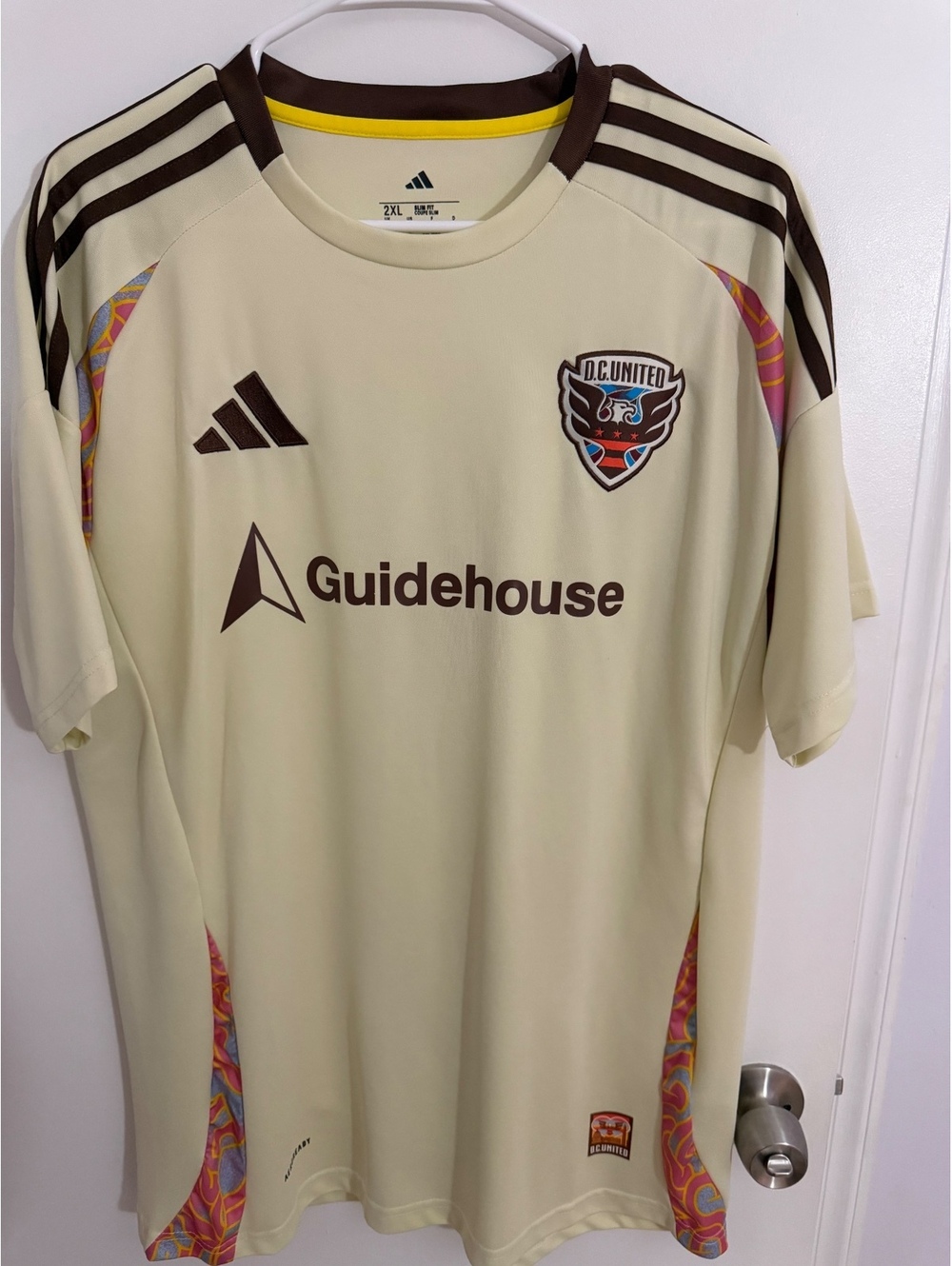 Adidas DC United Soccer Jersey 2XL Beige Brown Guidehouse Logo